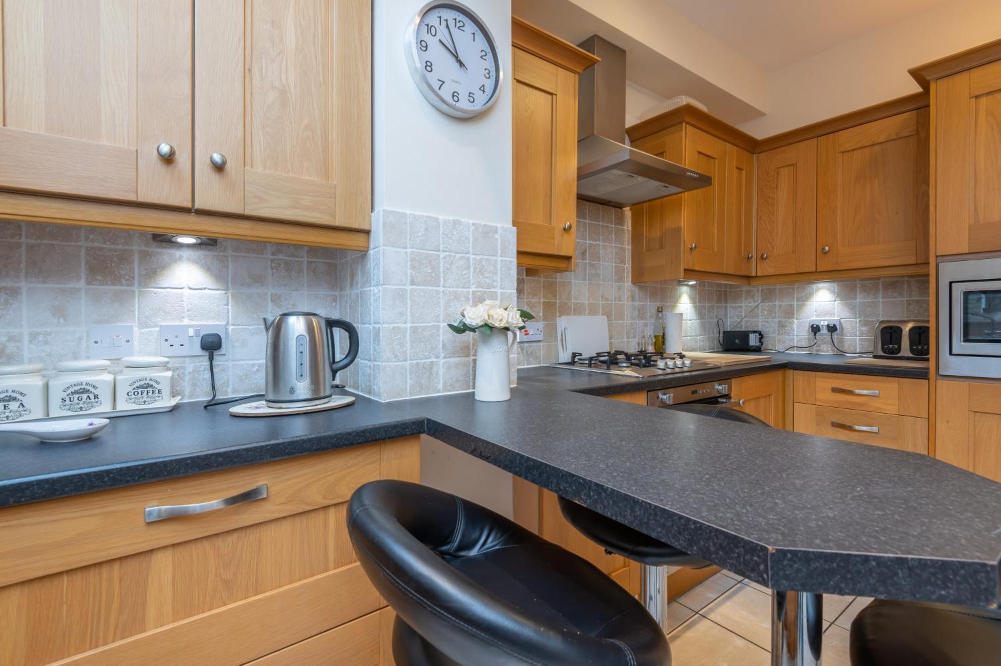Sleeps 5 - 3 Bedrooms - Walk To The Square Hosted Happy Valley Cast Casa vacanze Hebden Bridge